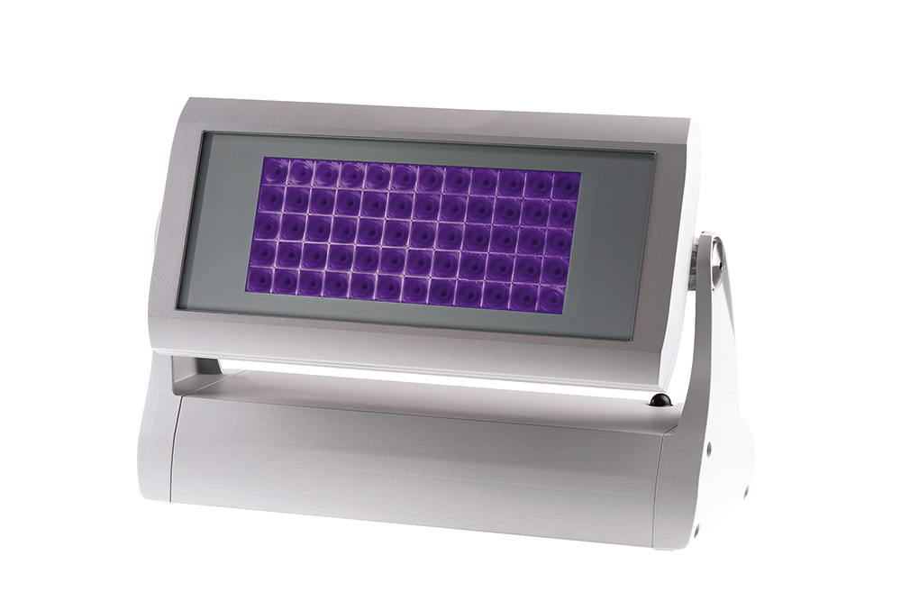 「Anolis Divine 60 UV」は160Wの高出力かつ365nmの優れた出力が可能なUV照明。屋内外に使用でき、多彩なオプションも可能。サイズ：w463×d175／237×h314㎜