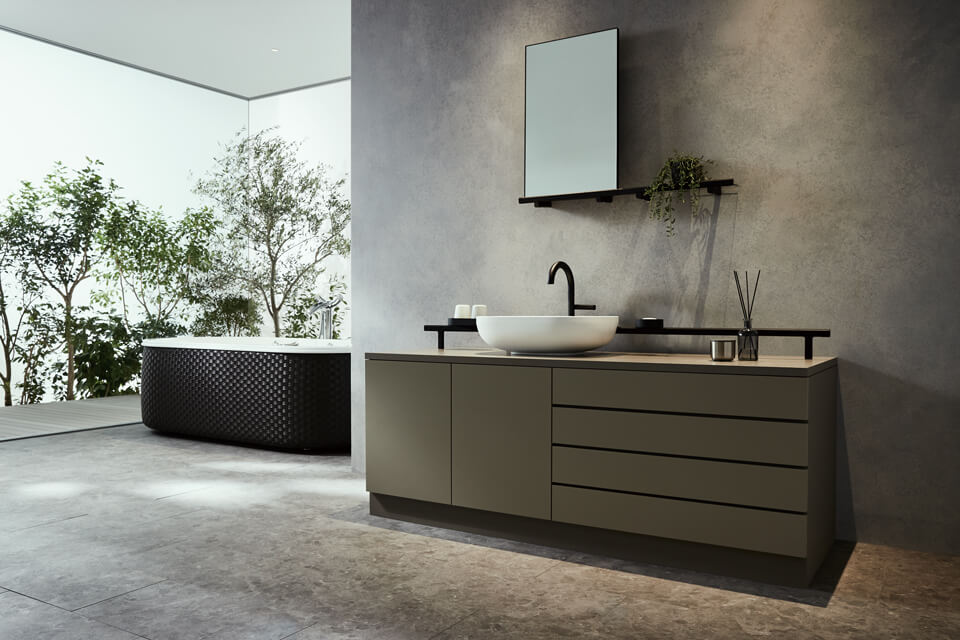 「soroe（ソロエ）」は、円柱を削ぎ落としたような形状が、空間に溶け込みつつ、機能美を感じさせる水栓。Desinged by nendo