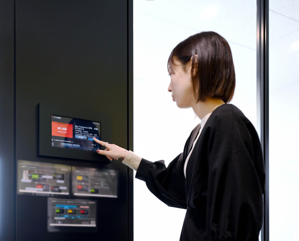 会議室予約管理システム「SmartRooms」の利用状況データを収集